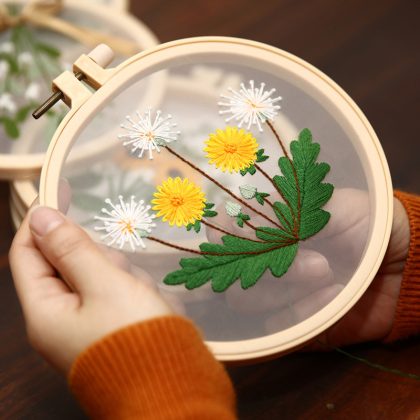 Embroidery Yarn Stitch Kit Sunflower Daisy